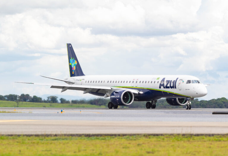 PS AEB Embraer E195 E2 Azul Linhas Aéreas BLOG DO SPOTTER