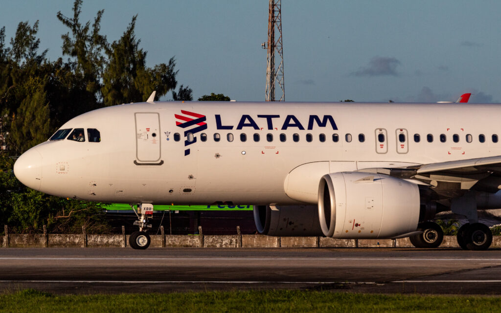 PR XBB Airbus A320 NEO LATAM Airlines BLOG DO SPOTTER