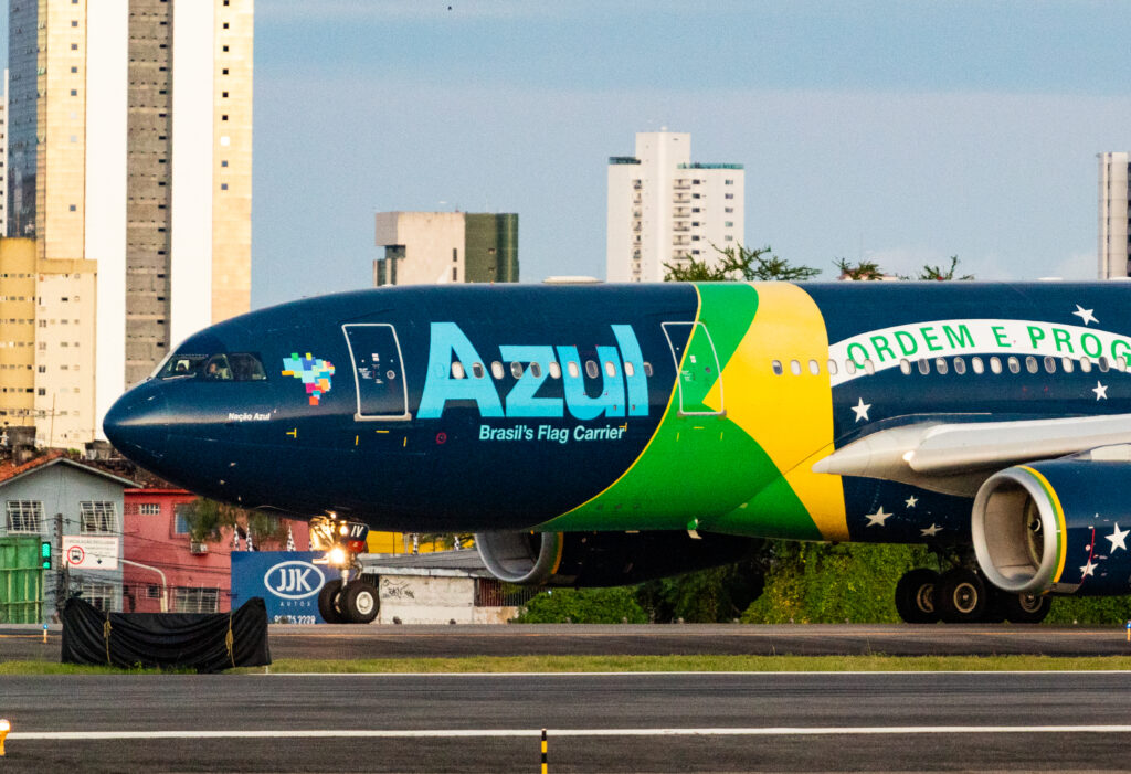 PR AIV Airbus A330 243 Azul Linhas Aéreas BLOG DO SPOTTER