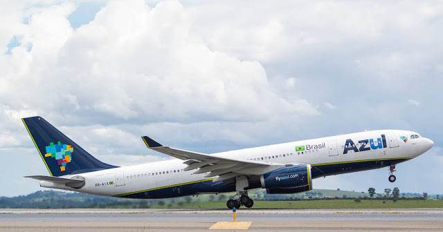 Airbus-A330-243-PR-AIX-Azul-Linhas-Aéreas-SBCF