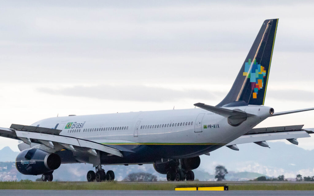 Airbus A330-243 – PR-AIX – Azul Linhas Aéreas