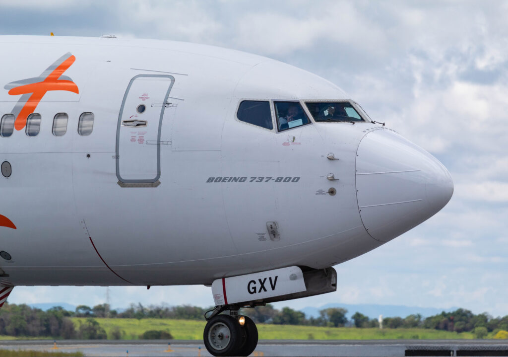 Boeing 737-8EH WL - PR-GXV - GOL Transportes Aéreos