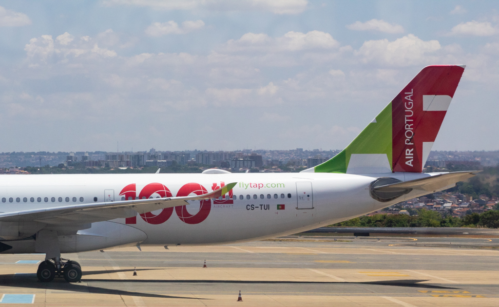 CS-TUI - Airbus A330-941 - TAP Air Portugal - Aeroporto Internacional de Brasília