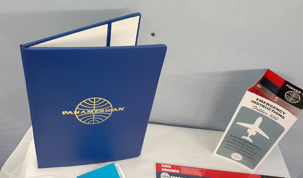 Pan Am Experience - Cartão de Segurança e Livro de Bordo