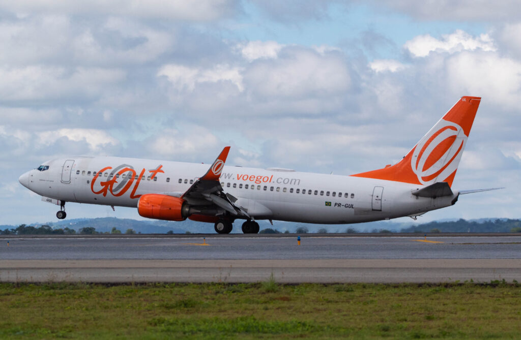 Boeing 737-8EH WL - PR-GUL - GOL Transportes Aéreos - Blog do Spotter