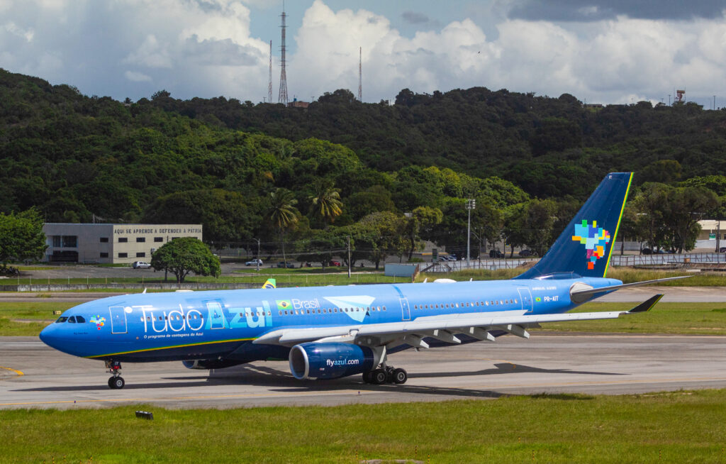 PR-AIT – Airbus A330-243 – Azul Linhas Aéreas - Blog do Spotter