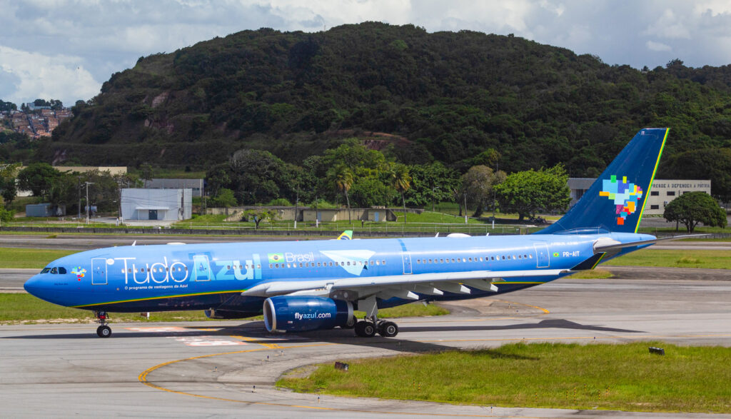 PR-AIT – Airbus A330-243 – Azul Linhas Aéreas - Blog do Spotter