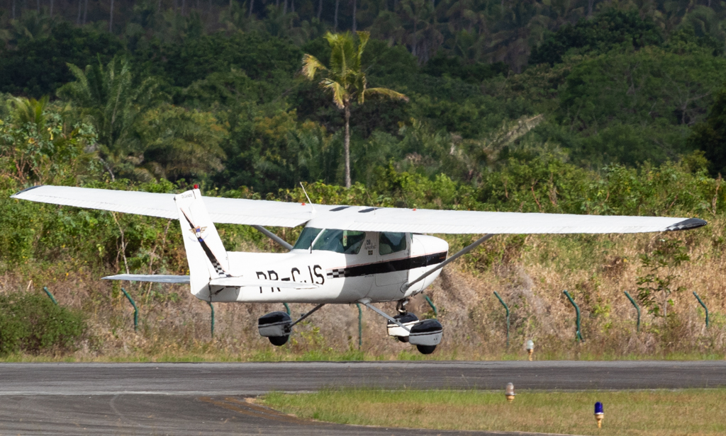 PR-CJS - Cessna C150 - Aerobat - Aeroclube de Pernambuco - Blog do Spotter