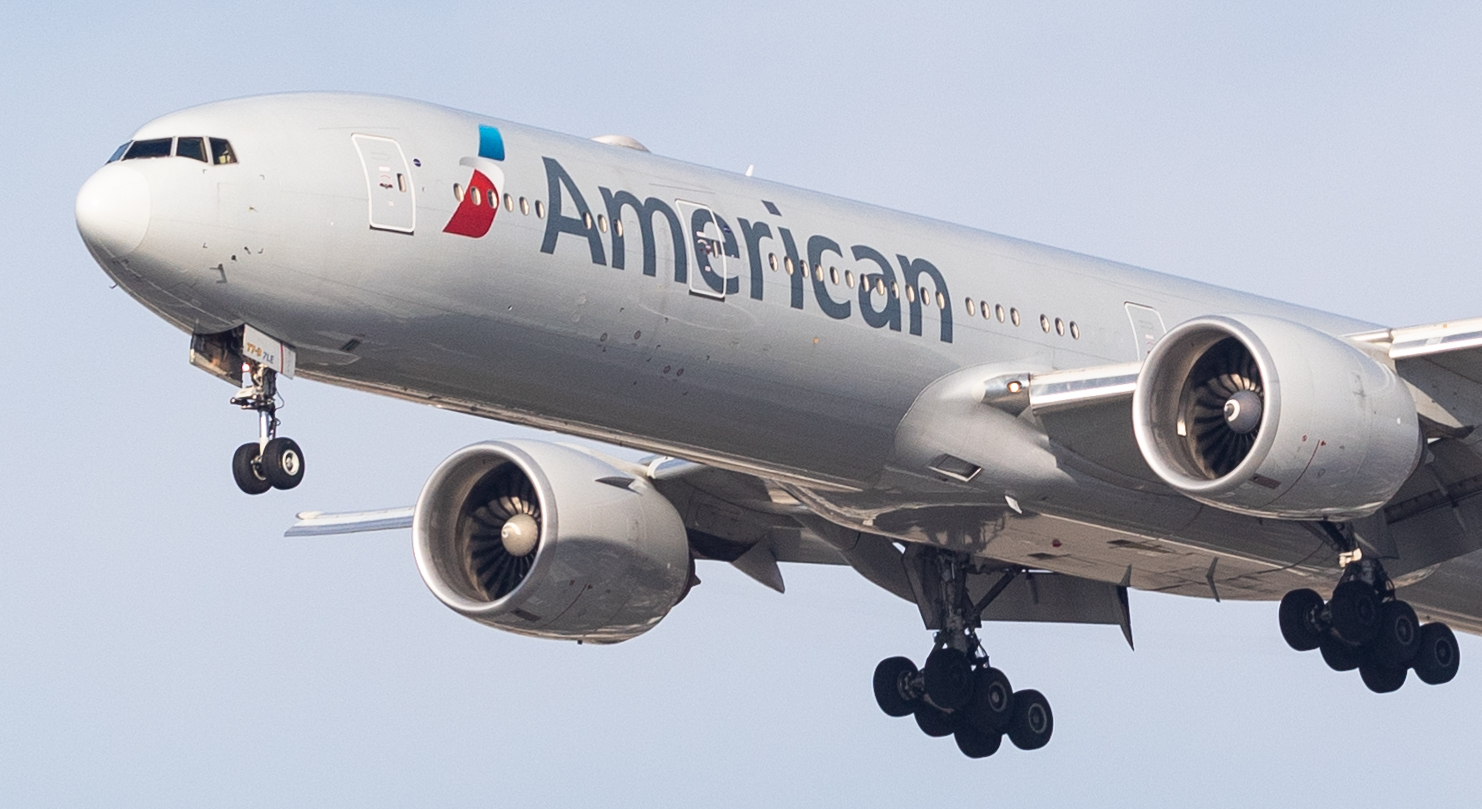 N72IAN – Boeing 777-300ER – American Airlines