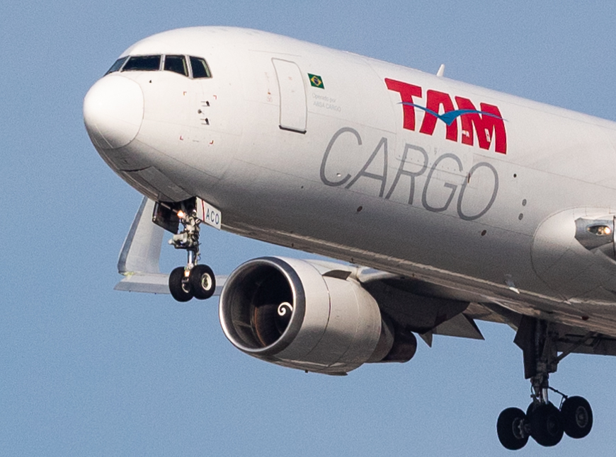 PR-ACO – Boeing 767-346F(ER) – LATAM Cargo - Blog do Spotter