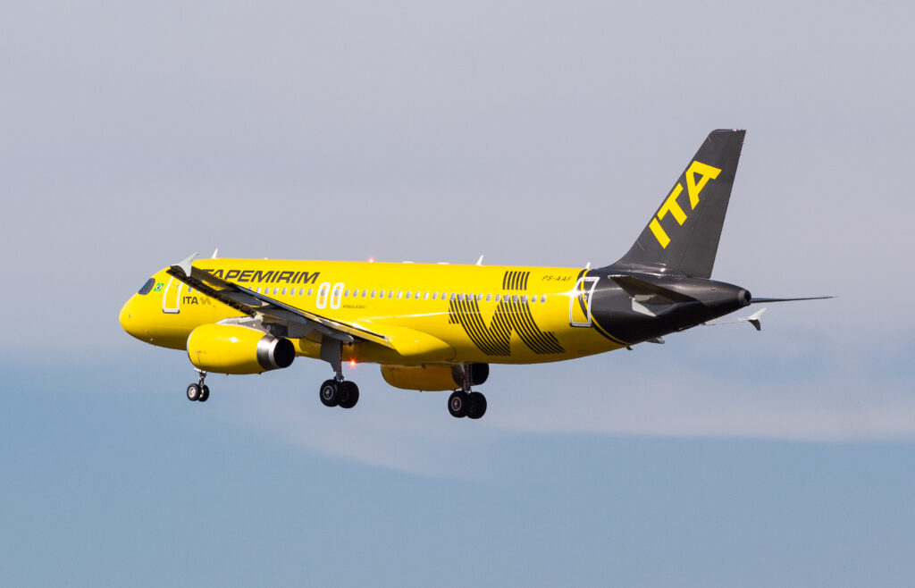 PS-AAF – Airbus A320-232 – ITA Transportes Aéreos - Blog do Spotter