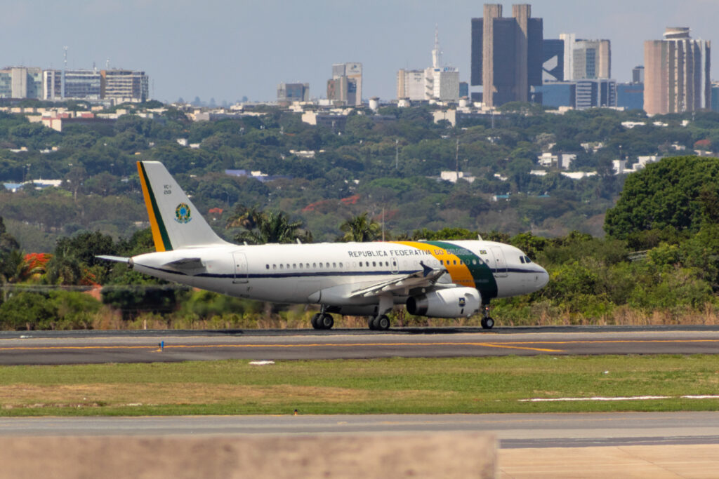 FAB2101 – Airbus A319 VC-1A – Força Aérea Brasileira - Blog do Spotter