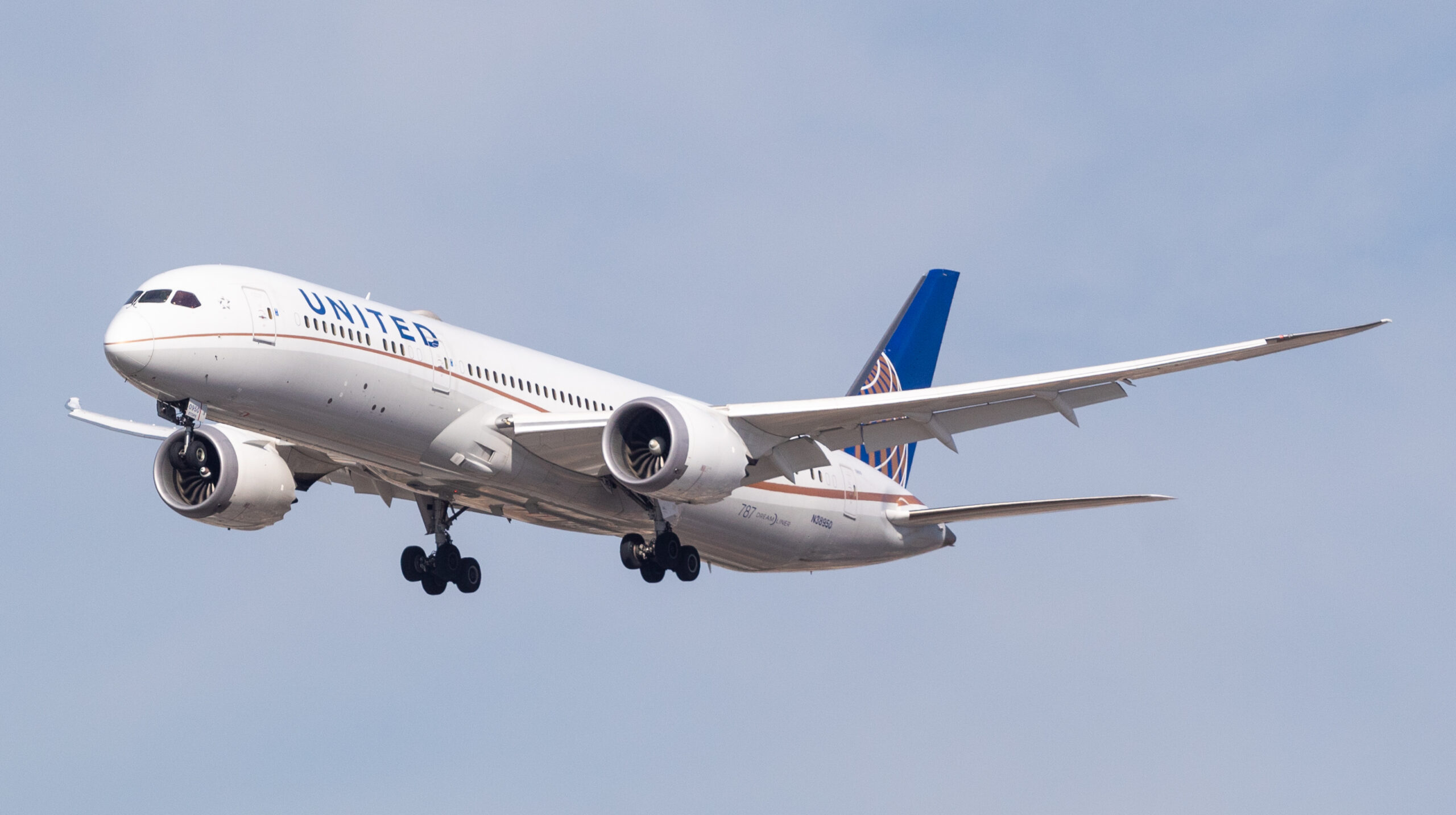 N38950 – Boeing 787-9 Dreamliner – United Airlines
