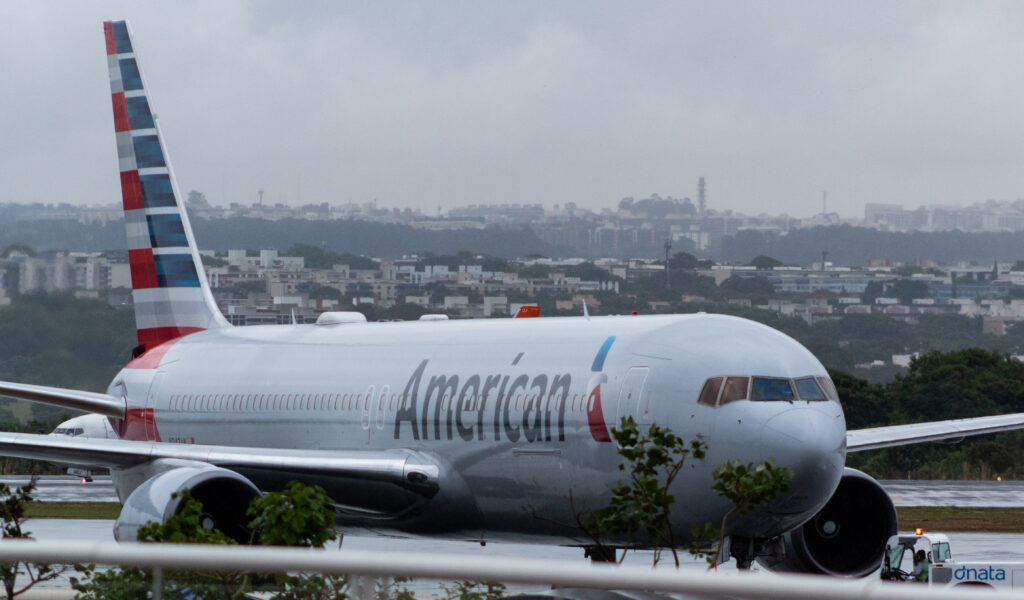 N347AN - Boeing 767-323 ER - American - Blog do Spotter