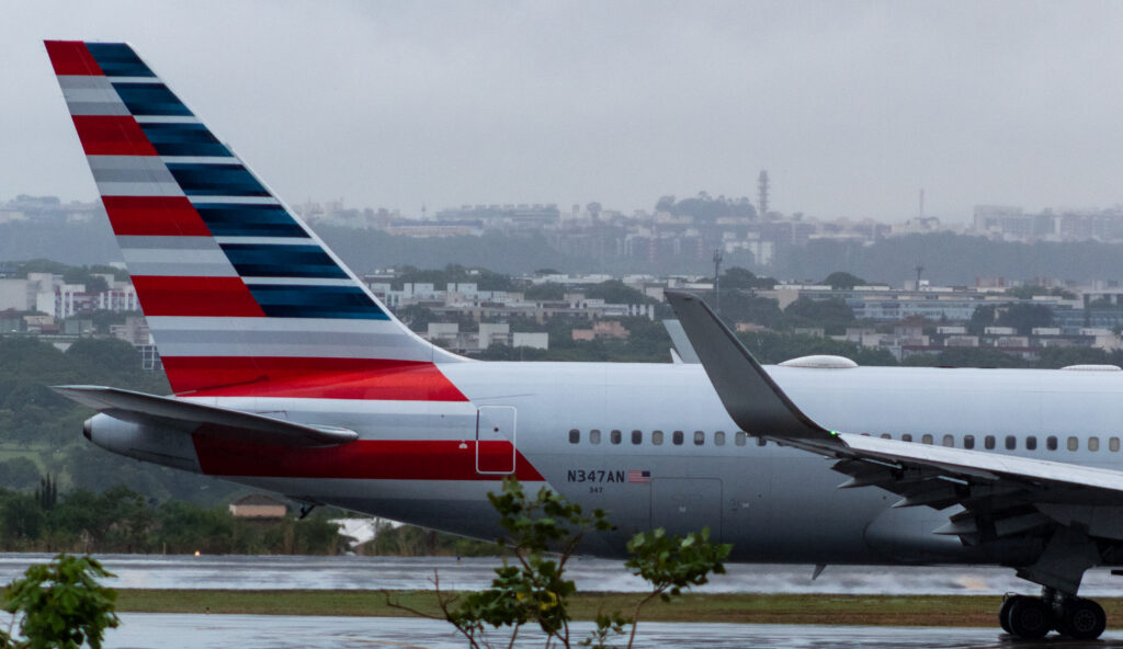 N347AN - Boeing 767-323 ER - American - Blog do Spotter