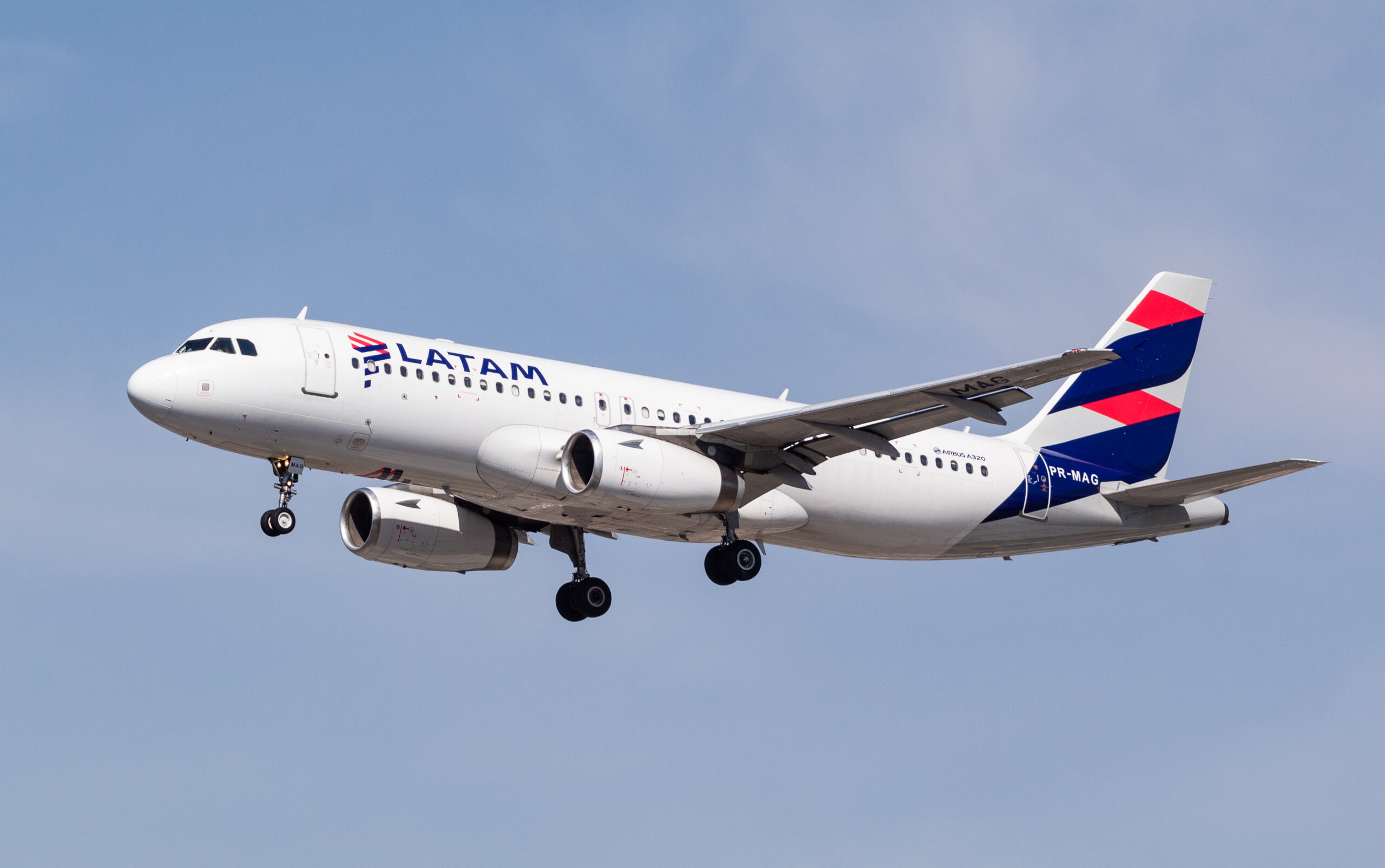 PR-MAG – Airbus A320-232 – LATAM Airlines