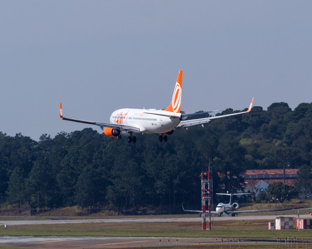 PR-GUU – Boeing 737-8EH – GOL Linhas Aéreas - Blog do Spotter