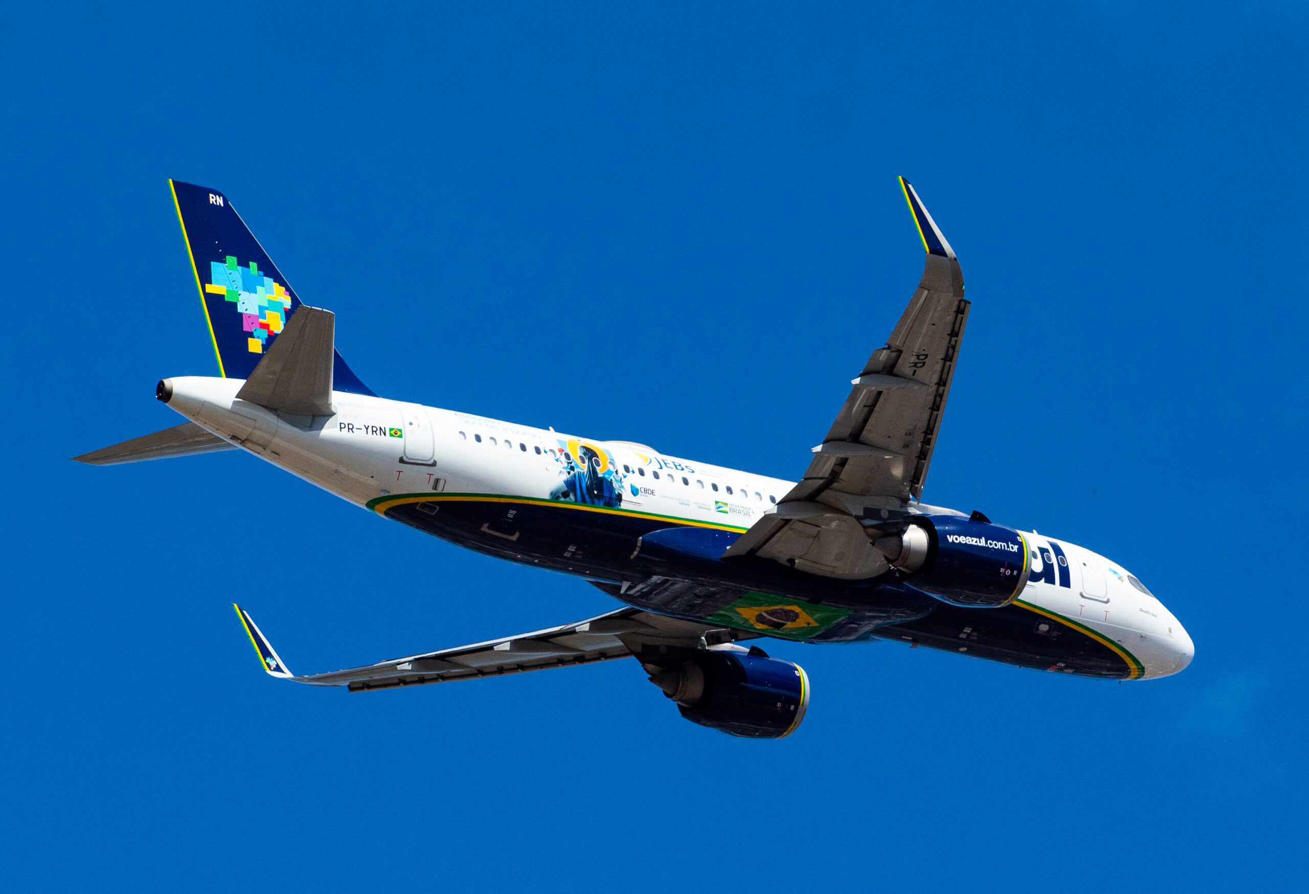 PR-YRN – Airbus A320-251N – Jogos JEBs - Azul Linhas Aéreas - Blog do Spotter