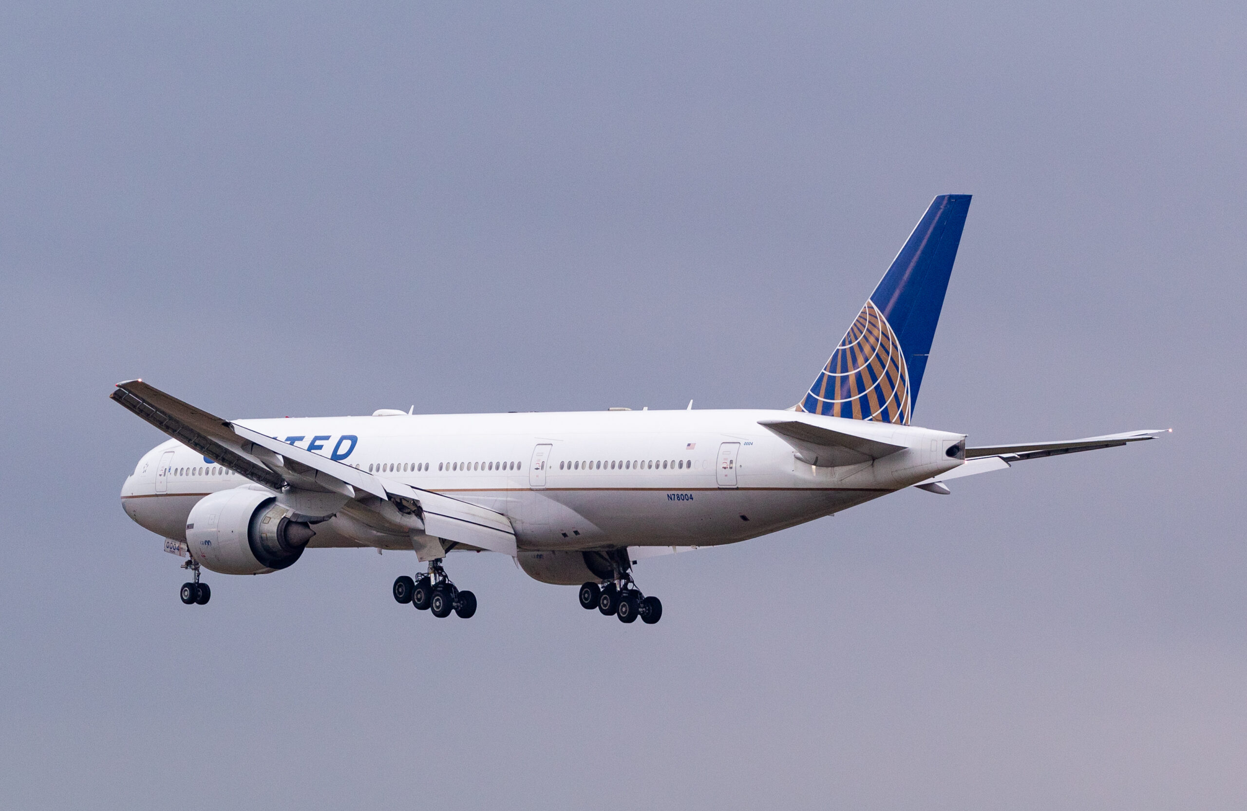 N78004 – Boeing 777-224(ER) – United Airlines - Blog do Spotter