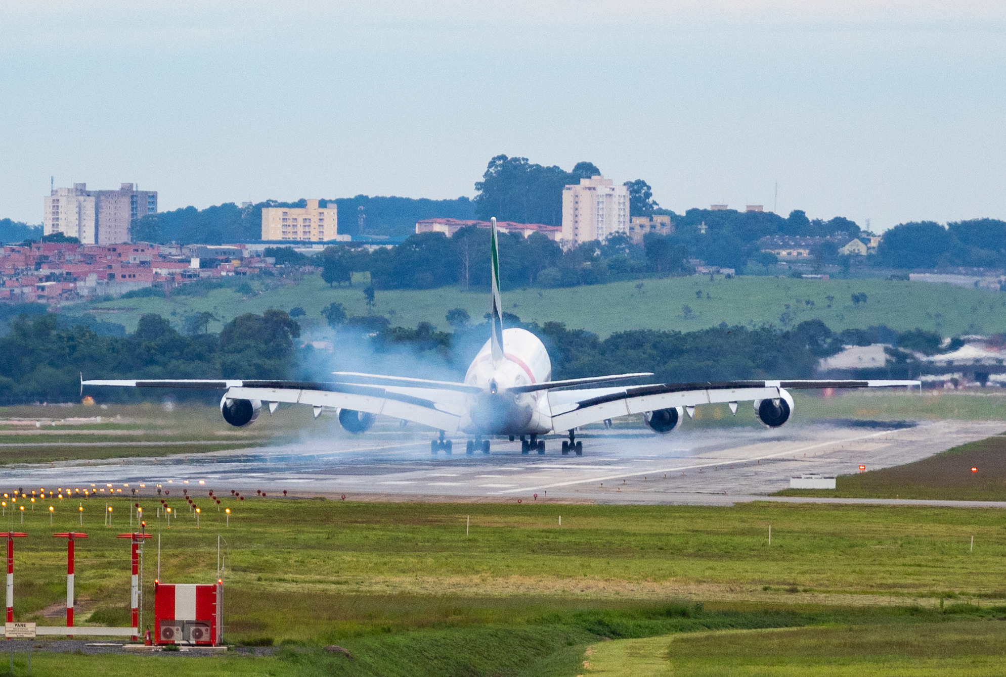 A6-EVC - Airbus A380-842 - Emirates - Blog do Spotter