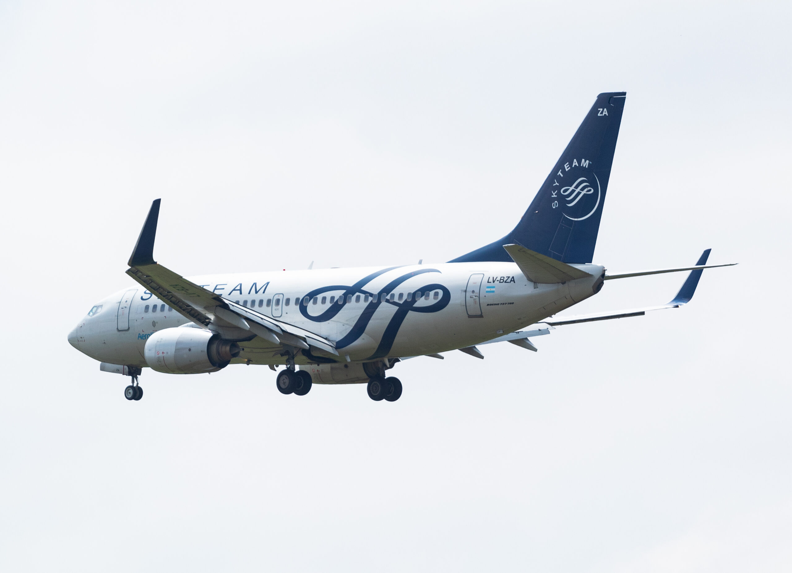 LV-BZA - Boeing 737-76N - Aerolineas Argentinas - Blog do Spotter