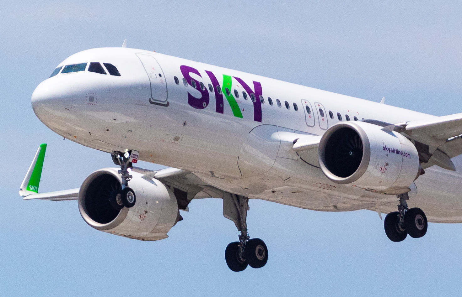 CC-DBD - Airbus A320 NEO - Sky Airlines - Blog do Spotter