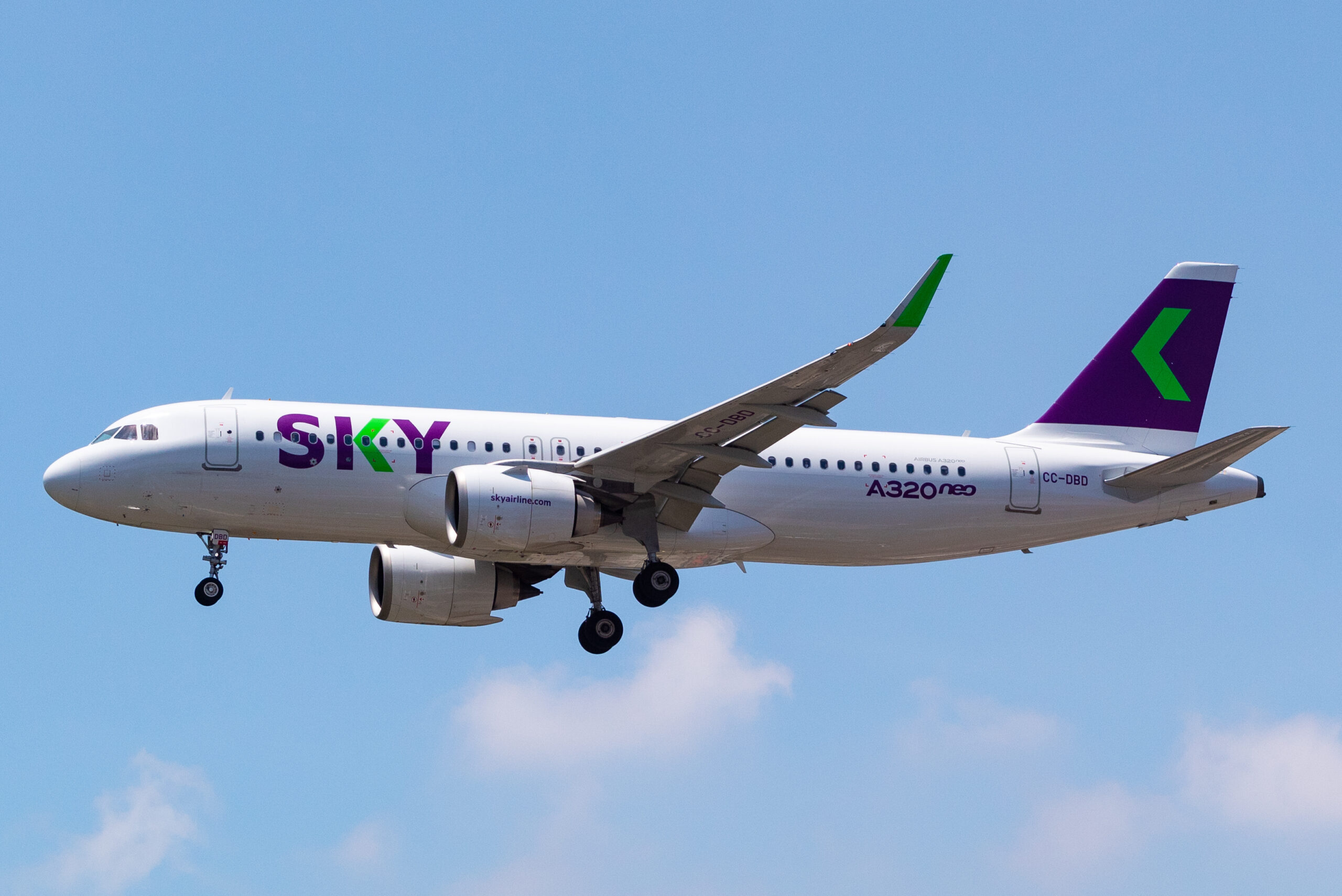 CC-DBD - Airbus A320 NEO - Sky Airlines - Blog do Spotter