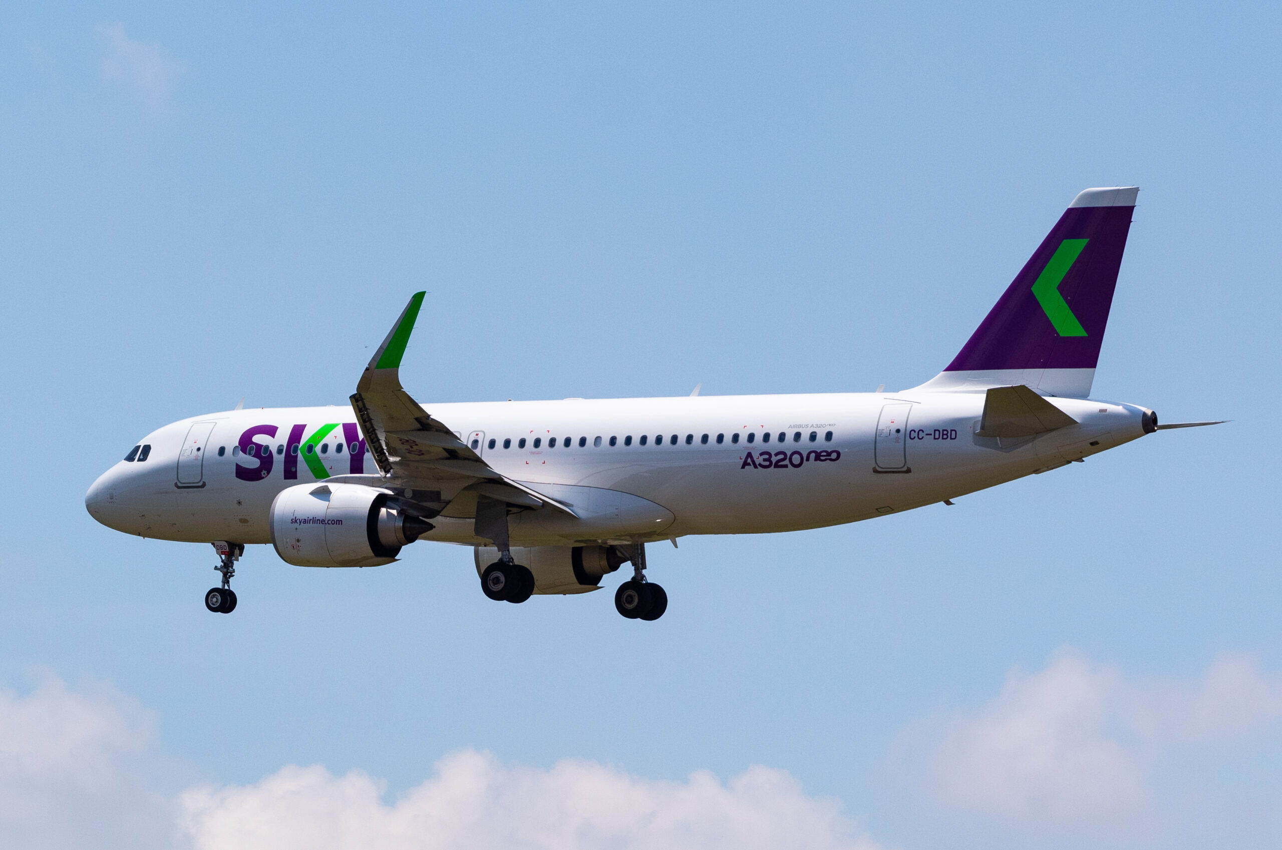 CC-DBD - Airbus A320 NEO - Sky Airlines - Blog do Spotter