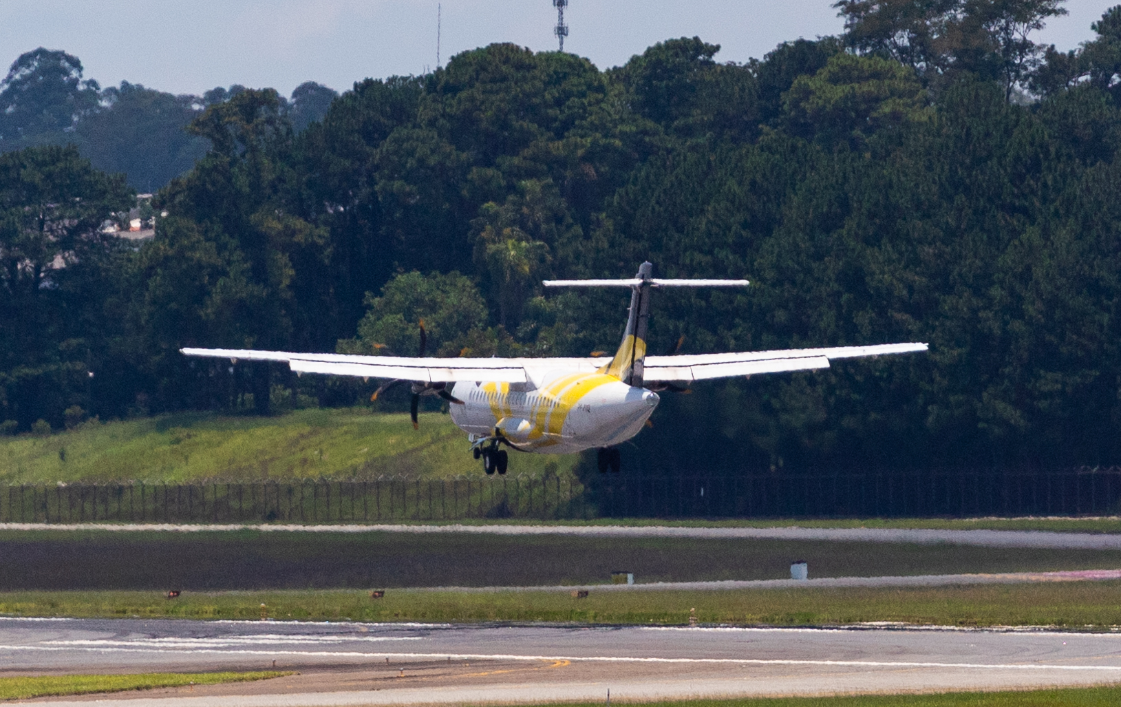 PP-PTQ – ATR 72-212A – Voepass - Blog do Spotter