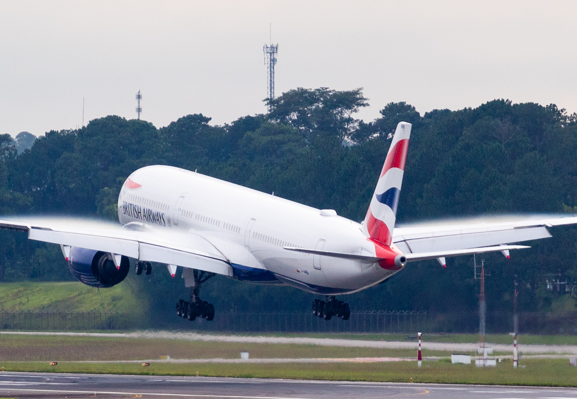 G-XWBB - Airbus A350-1041 - British Airways - Blog do Spotter