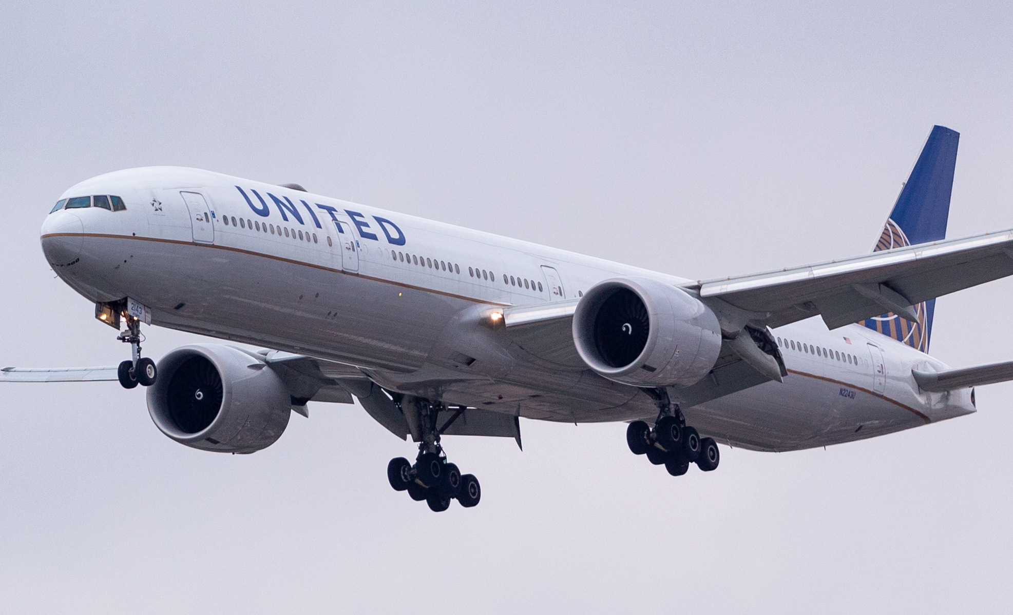 N2243U – Boeing 777-322ER – United Airlines - Blog do Spotter