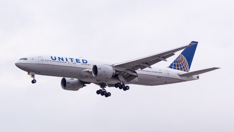 N78004 – Boeing 777-224(ER) – United Airlines