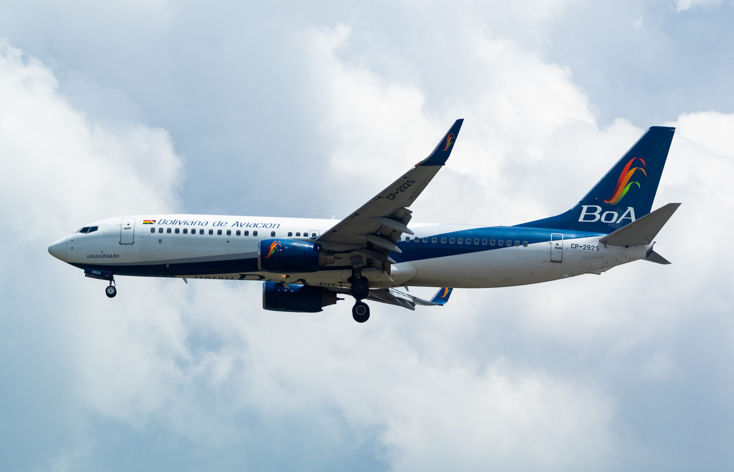 CP-2925 – Boeing 737-8Q8 – BoA - Boliviana de Aviación - Blog do Spotter