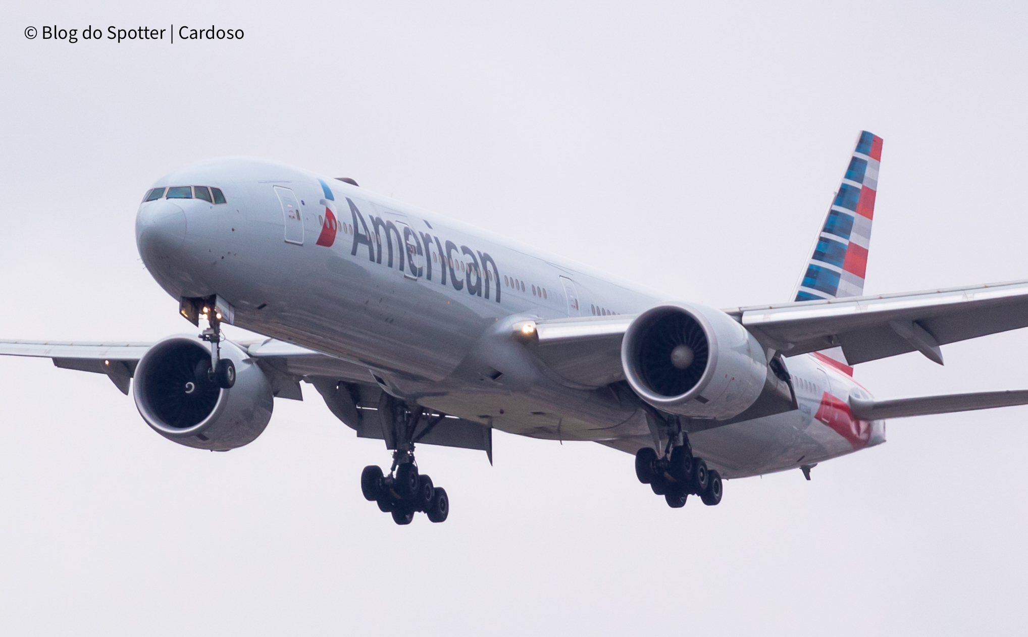 N723AN – Boeing 777-323ER – American Airlines