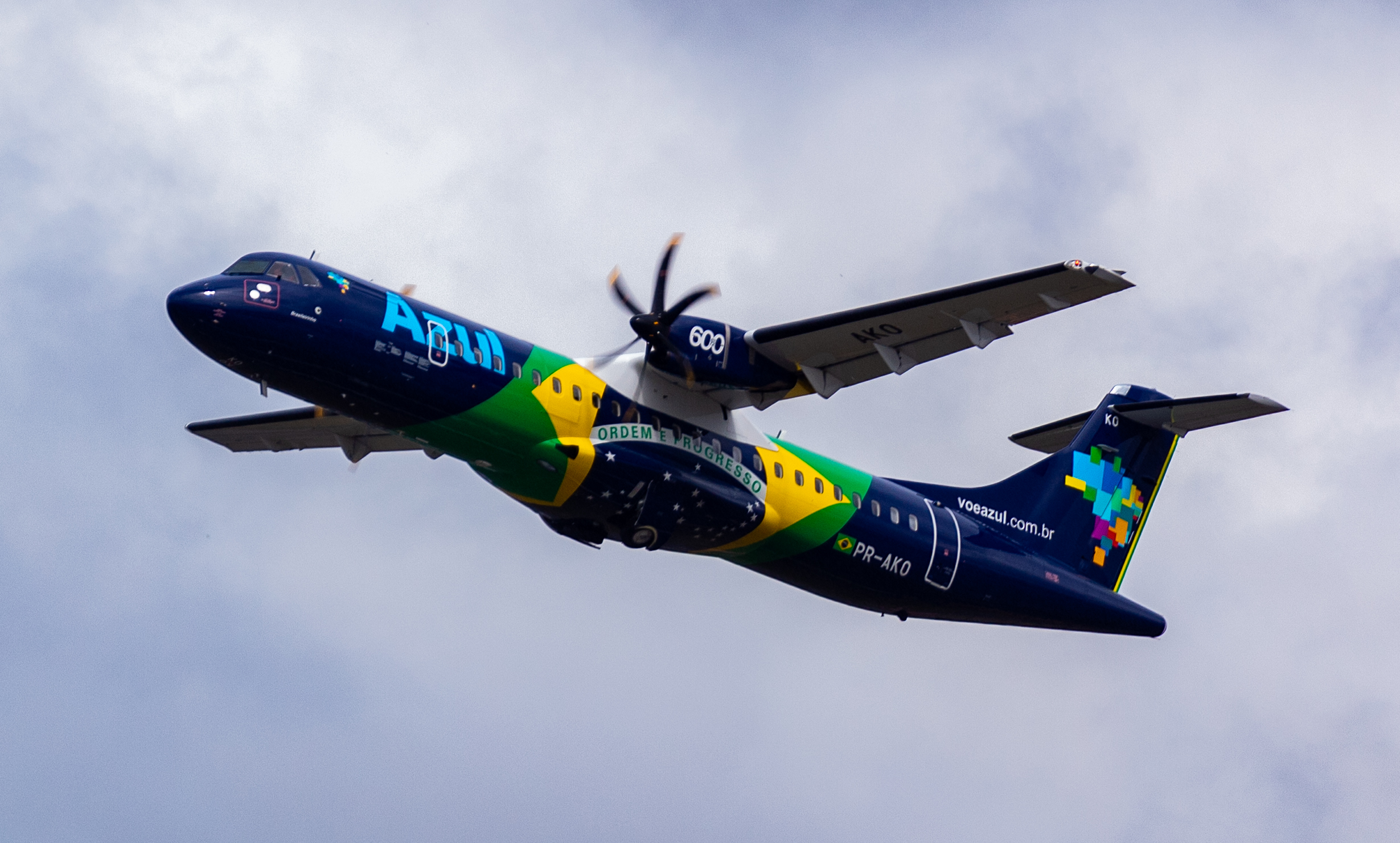 PR-AKO - ATR 72-600 - Azul Linhas Aéreas - Blog do Spotter
