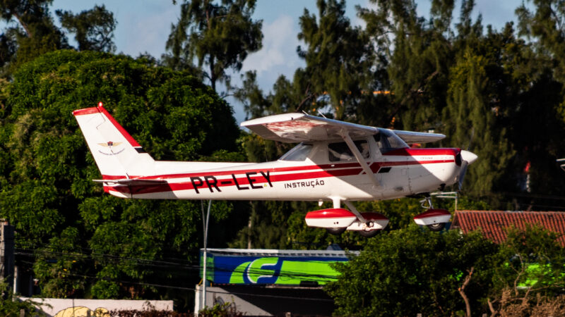 PR-LEY – Cessna C152 – Aeroclube de Pernambuco