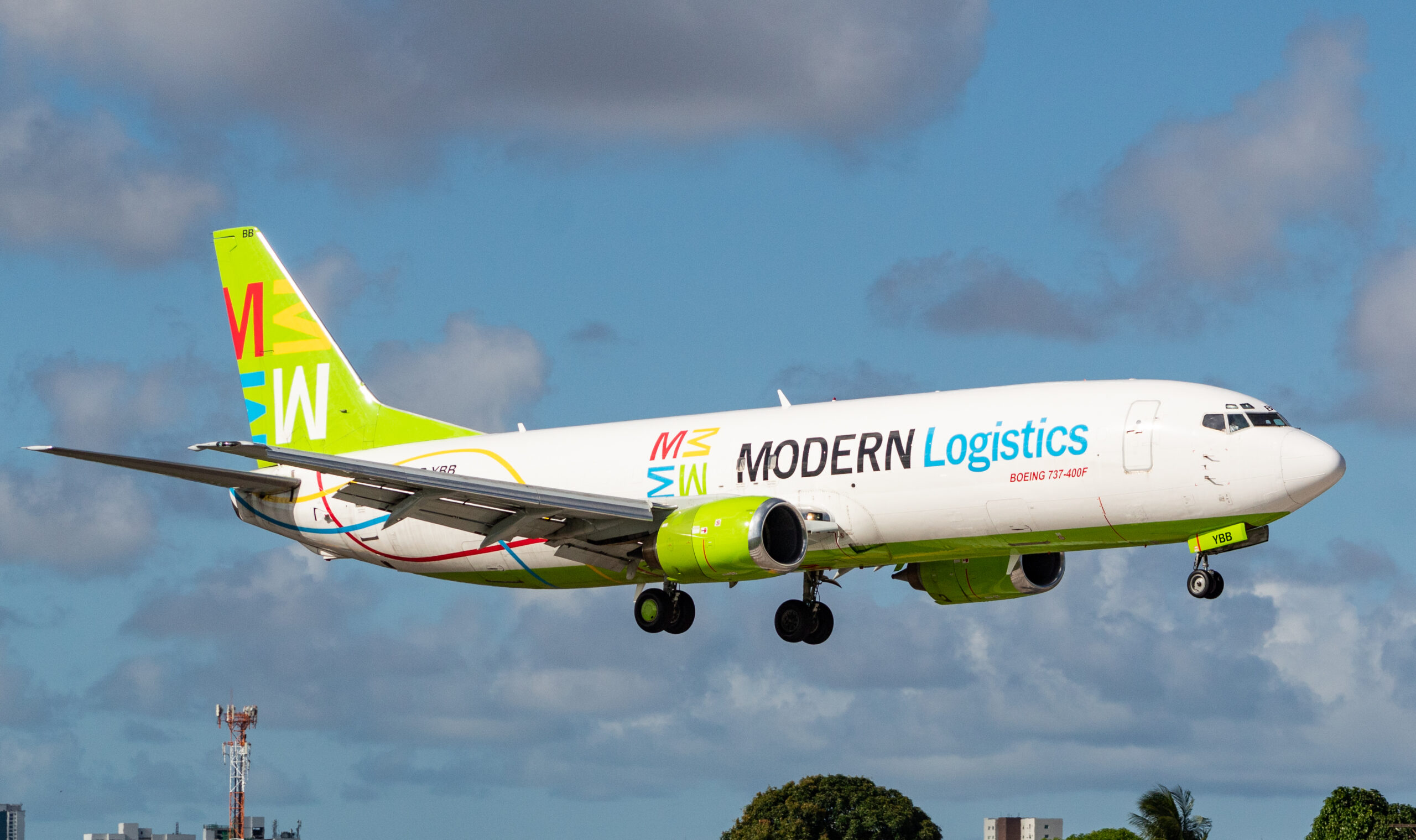 PP-YBB – Boeing 737-4Q8 – Modern Logistics
