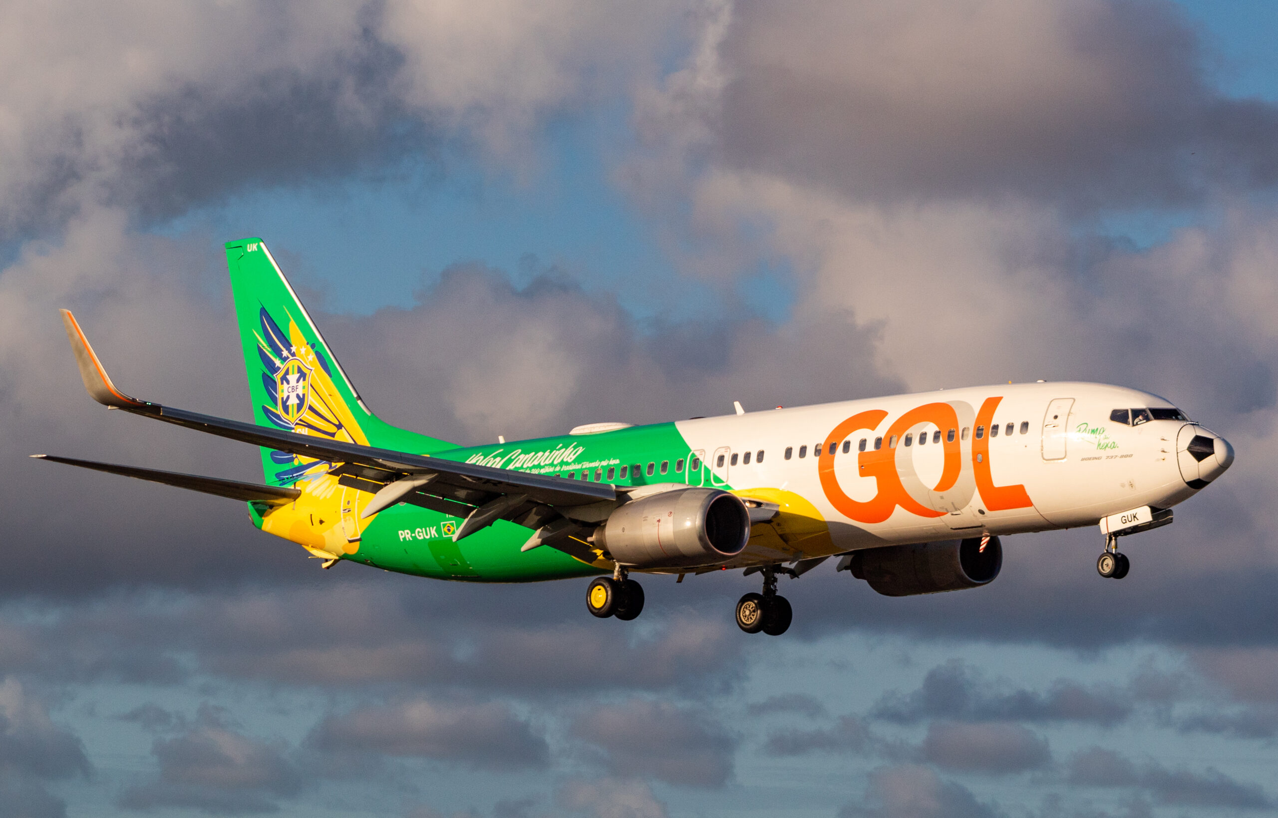 PR-GUK – Boeing 737-8EH WL – GOL Linhas Aéreas - Blog do Spotter