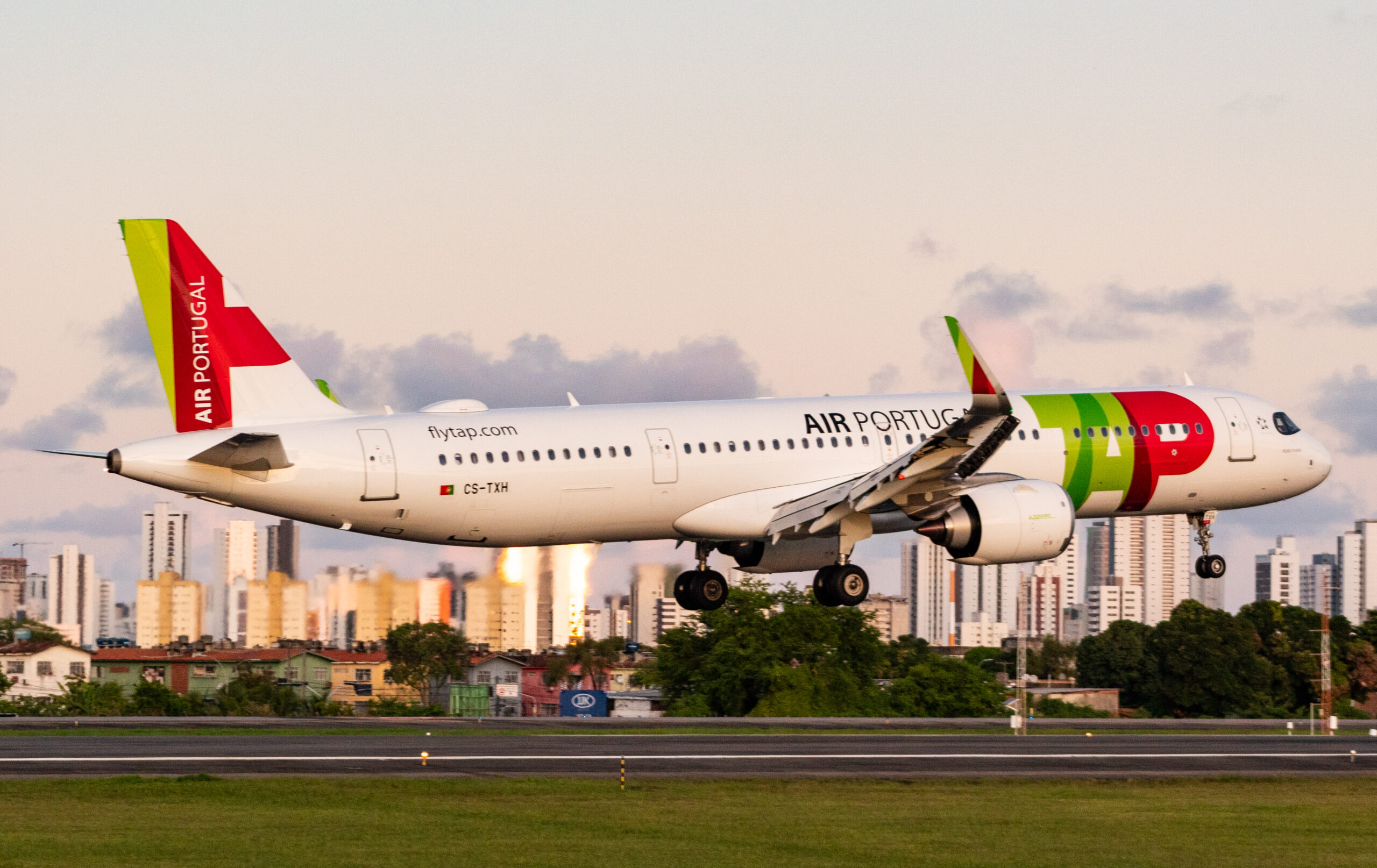 CS-TXH – Airbus A321 NEO – TAP Air Portugal - Blog do Spotter