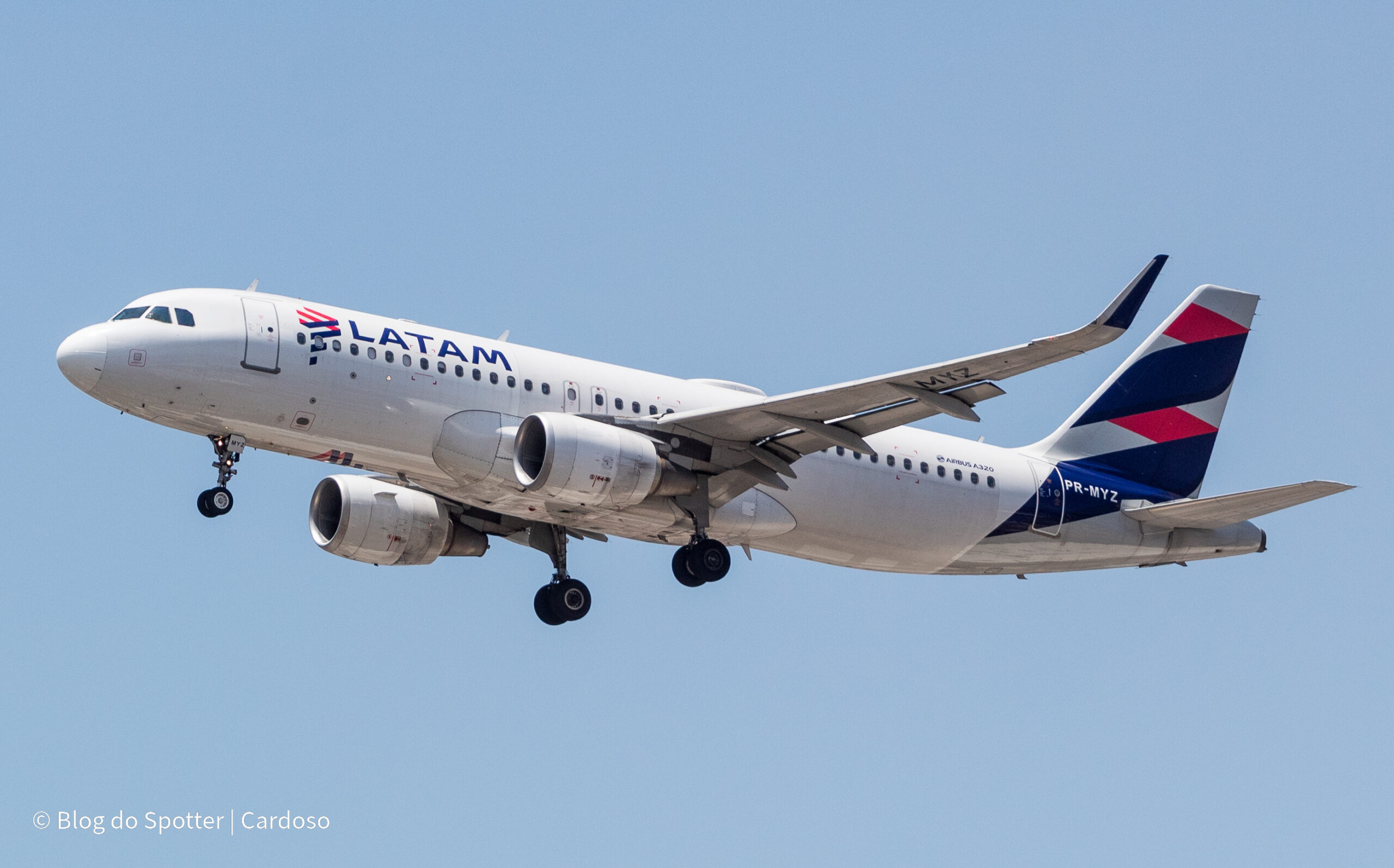PR-MYZ - Airbus A320-214 - LATAM Airlines