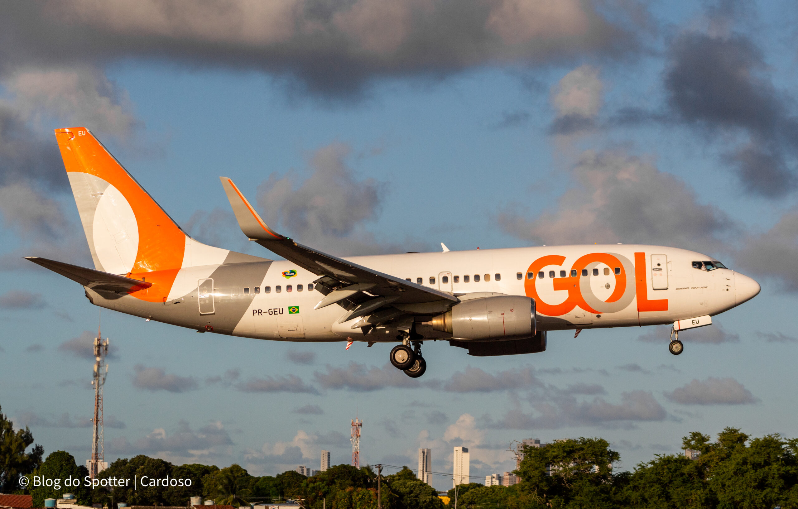 PR-GEU – Boeing 737-752 – GOL Linhas Aéreas