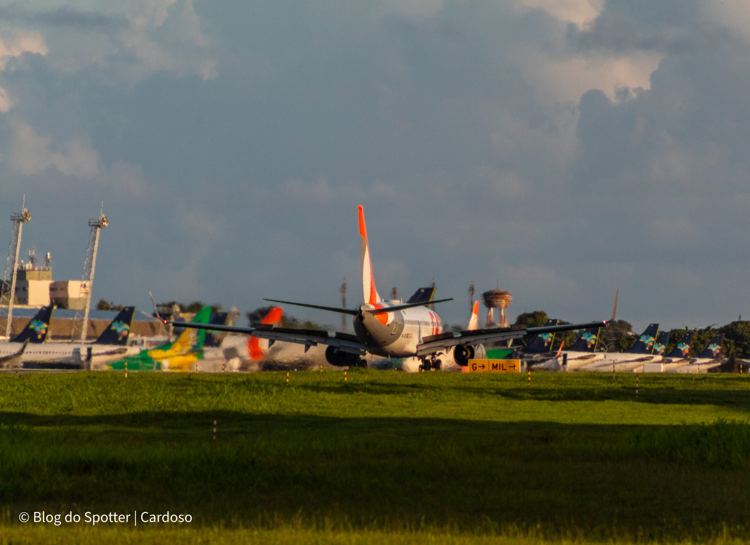 PR-GEI – Boeing 737-76N – GOL Linhas Aéreas - Blog do Spotter