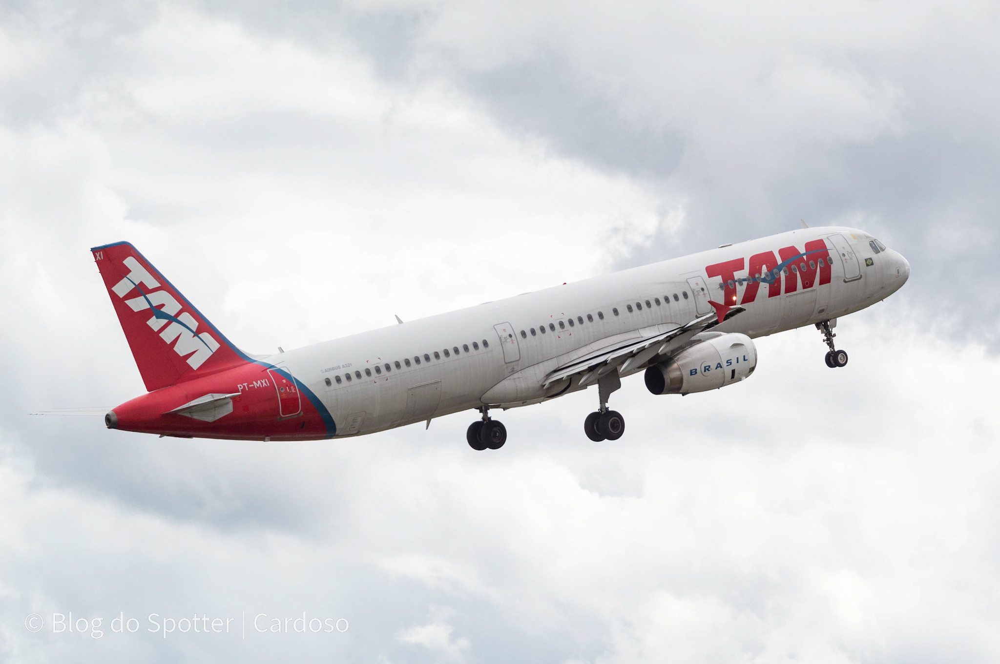 PT-MXI - Airbus A321-231 - LATAM Airlines