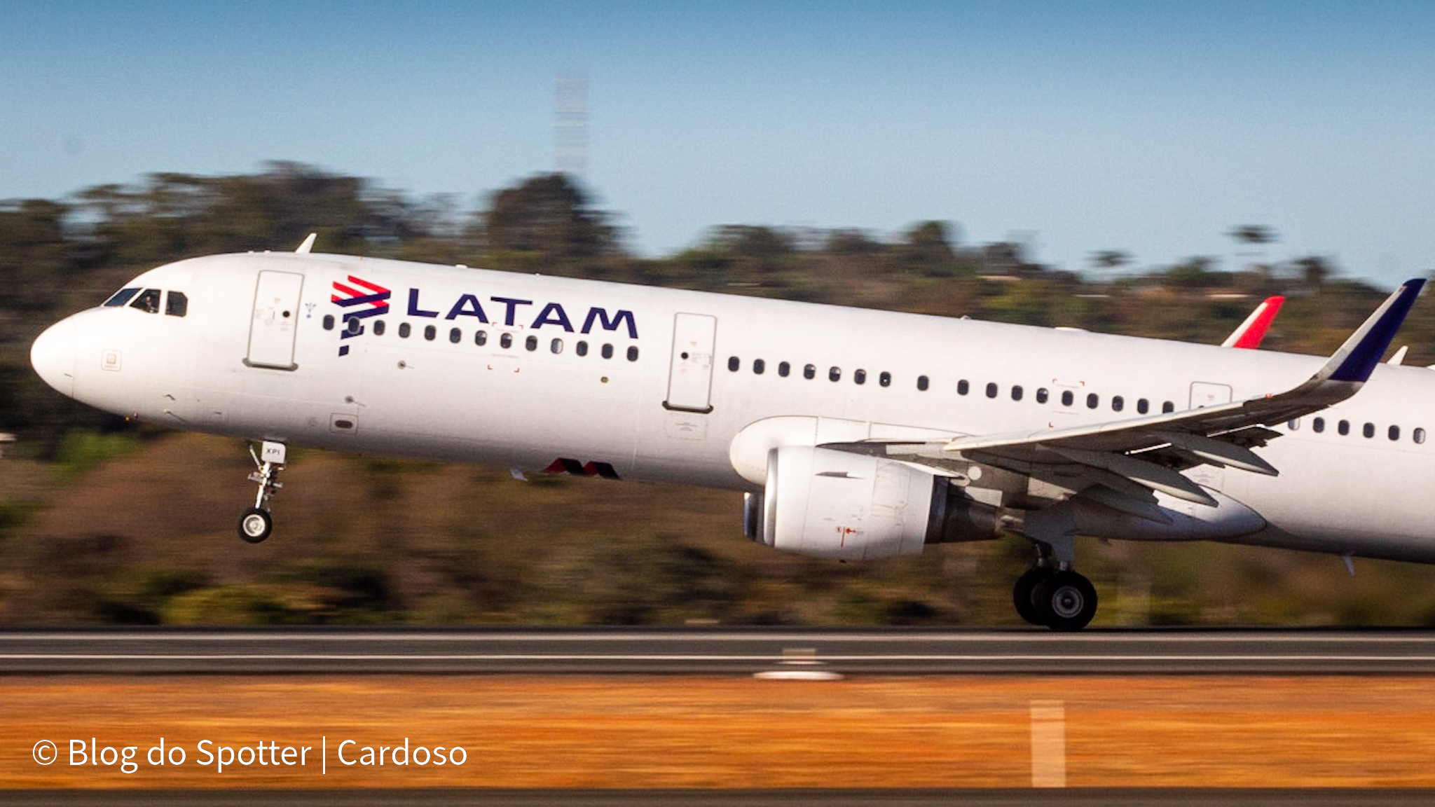 PT-XPI - Airbus A321-211 - LATAM Airlines