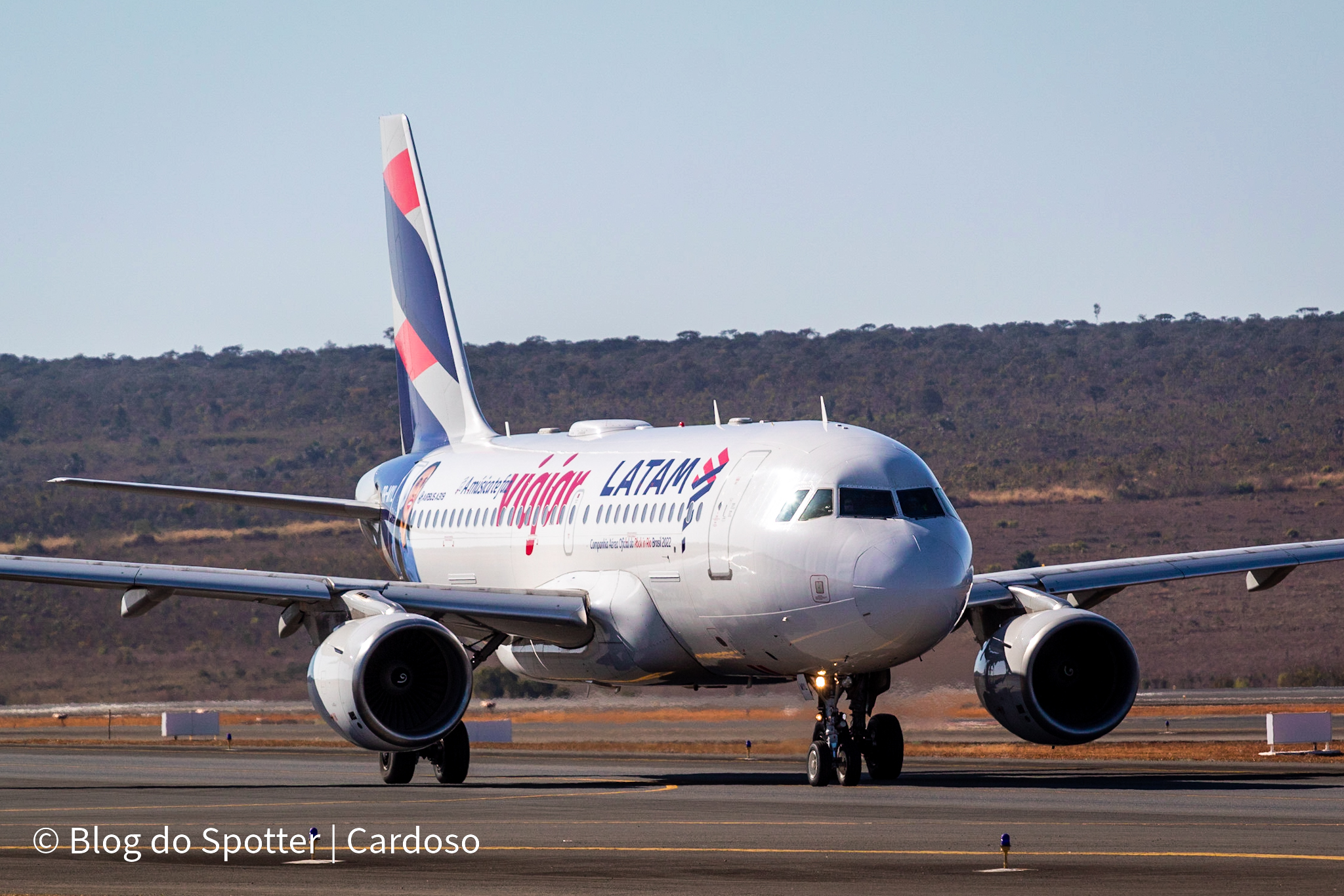 PR-MYL - Airbus A319-112 - Rock in Rio LATAM Airlines