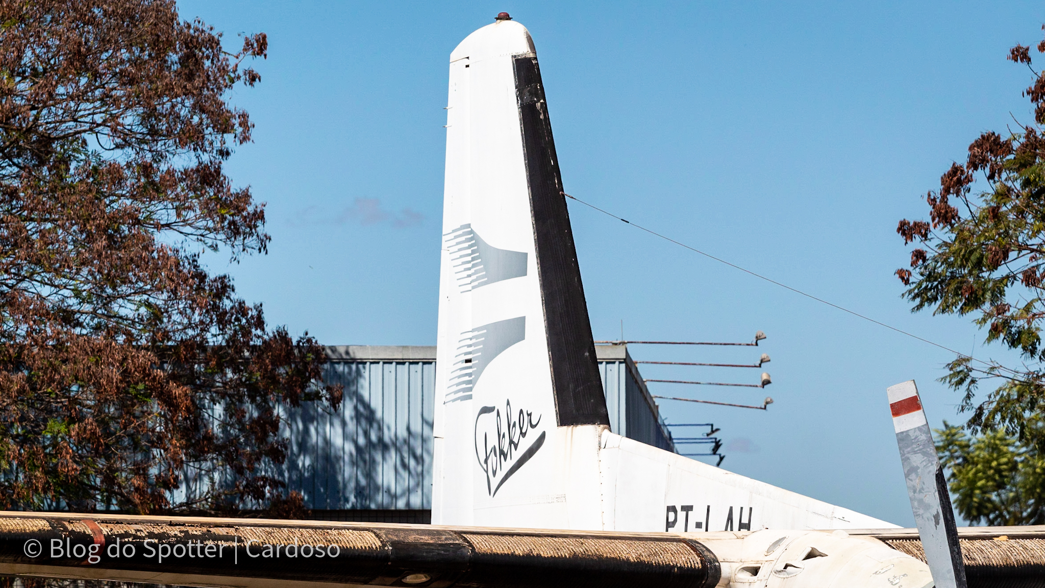 O Fokker 27 do Aeroporto de Brasília: História do PT-LAH