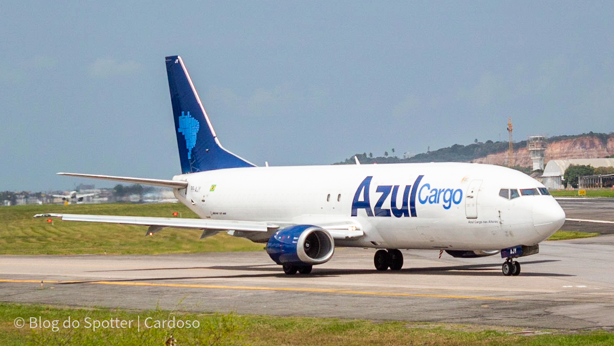 PR-AJY - Boeing 737-48E(SF) - Azul Linhas Aéreas