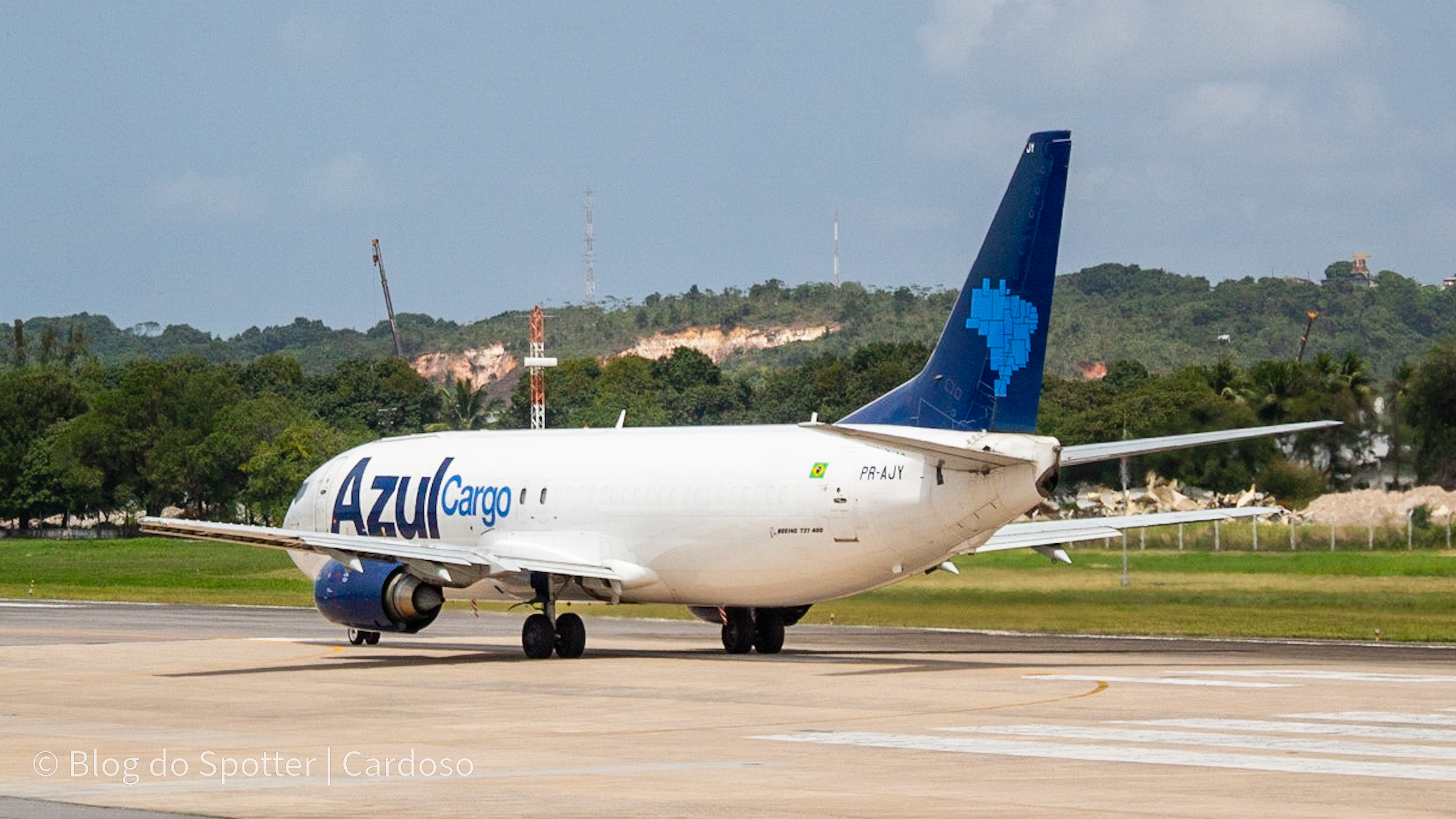 PR-AJY - Boeing 737-48E(SF) - Azul Linhas Aéreas