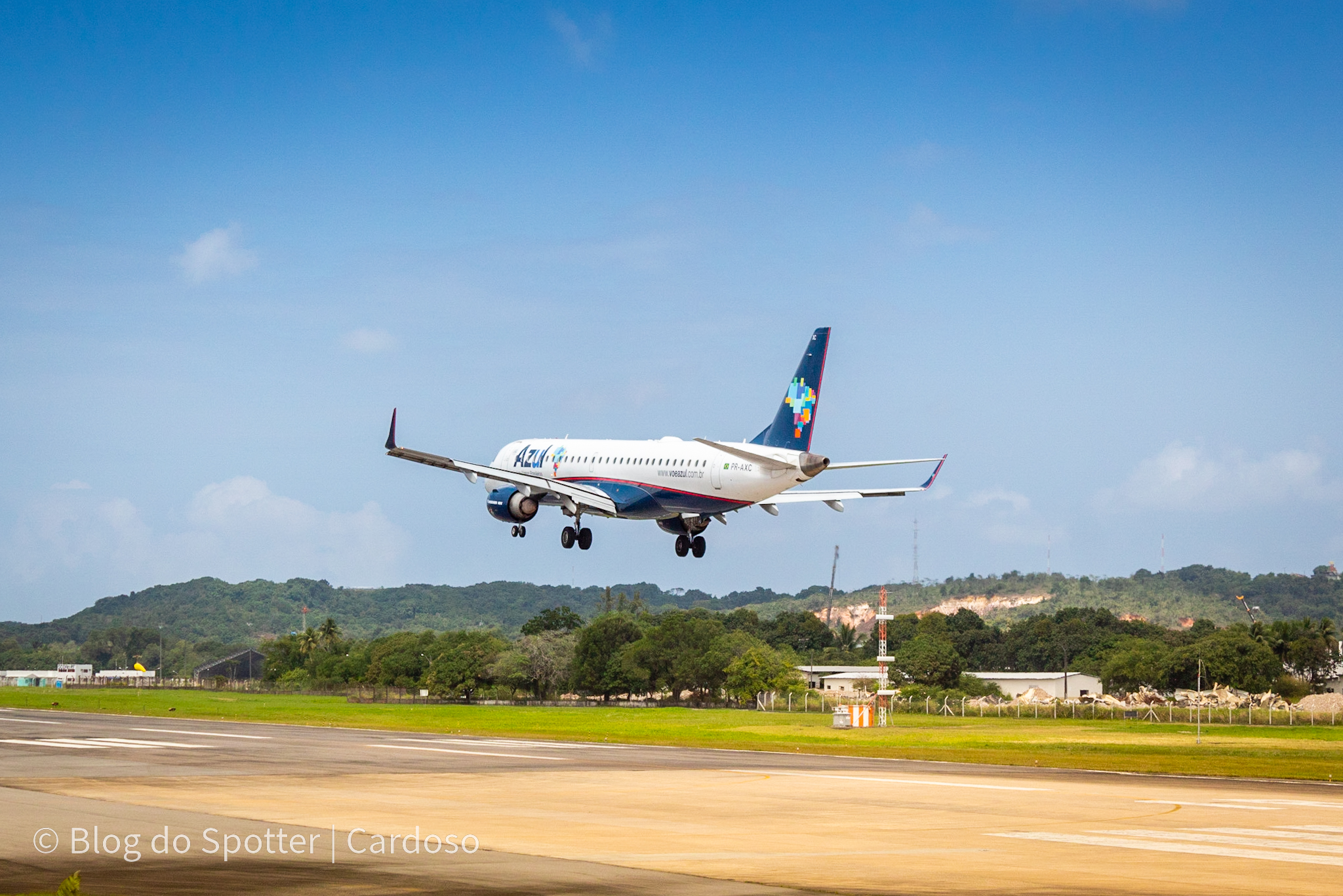 PR-AXC – Embraer 195 – Azul Linhas Aéreas