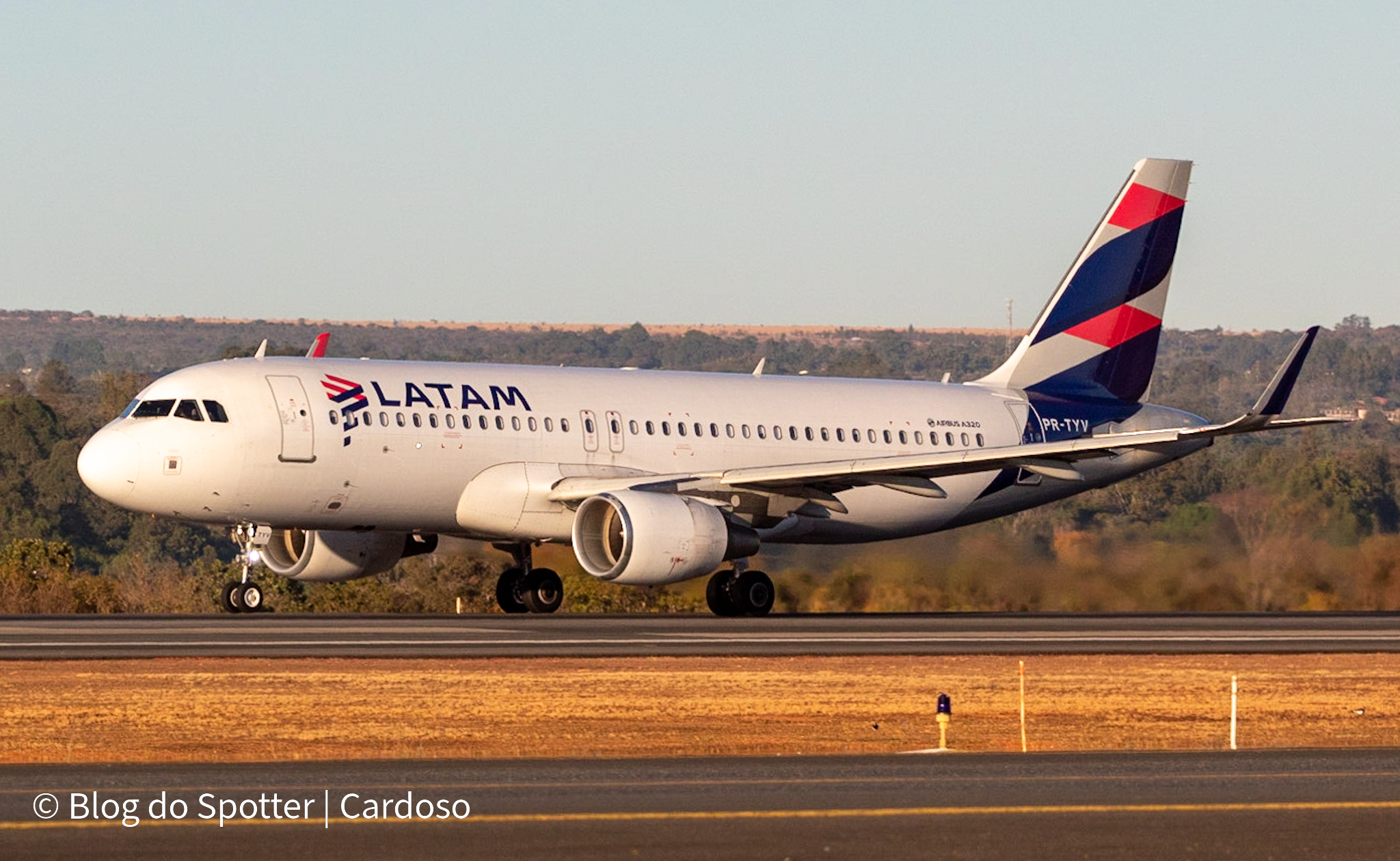 PR-TYV – Airbus A320-214 – LATAM Airlines